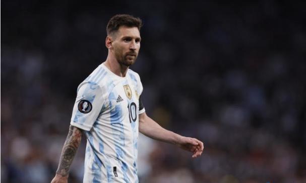 11月7日红枣期货收盘下跌1.08%，报9590元